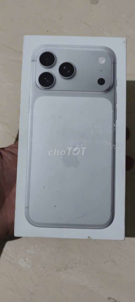 Apple iPhone 17 Pro Max 256GB Trắng Mới. Mua bán Điện thoại tại Thành phố Dĩ An Bình Dương được đăng bởi Điện thoại giá tốt hình 1