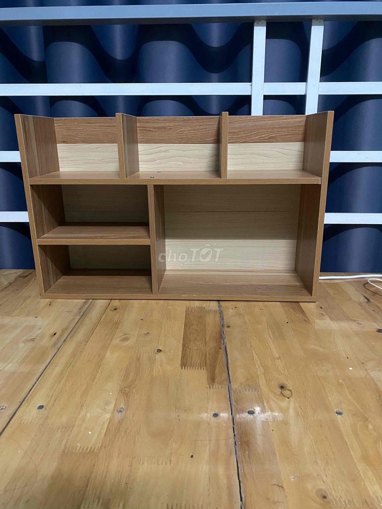 Kệ sách Gỗ Nâu giá học sinh sonh viên chỉ 159k. Mua bán Tủ, kệ gia đình tại Quận Bình Thuỷ Cần Thơ được đăng bởi Đoan thuy hình 1