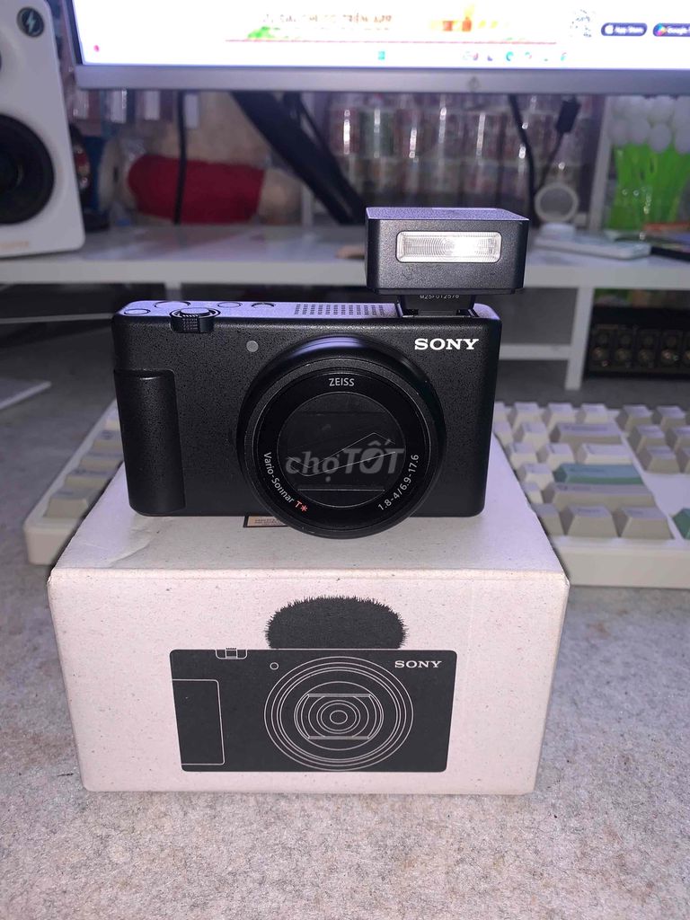 Máy ảnh Sony ZV-1 Mark II Đen 99% cần tiền bán gấp. Mua bán Máy ảnh, Máy quay tại Quận Hoàng Mai Hà Nội được đăng bởi khải hình 1
