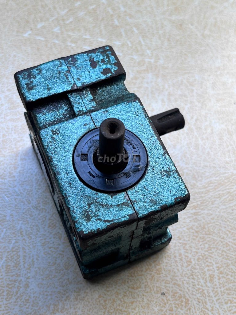 Bộ truyền trục vít 1:20, đường kính trục: 12mm.. Mua bán Đồ chuyên dụng, Giống nuôi trồng tại Quận 3 Tp Hồ Chí Minh được đăng bởi Phạm Công Bằng hình 1