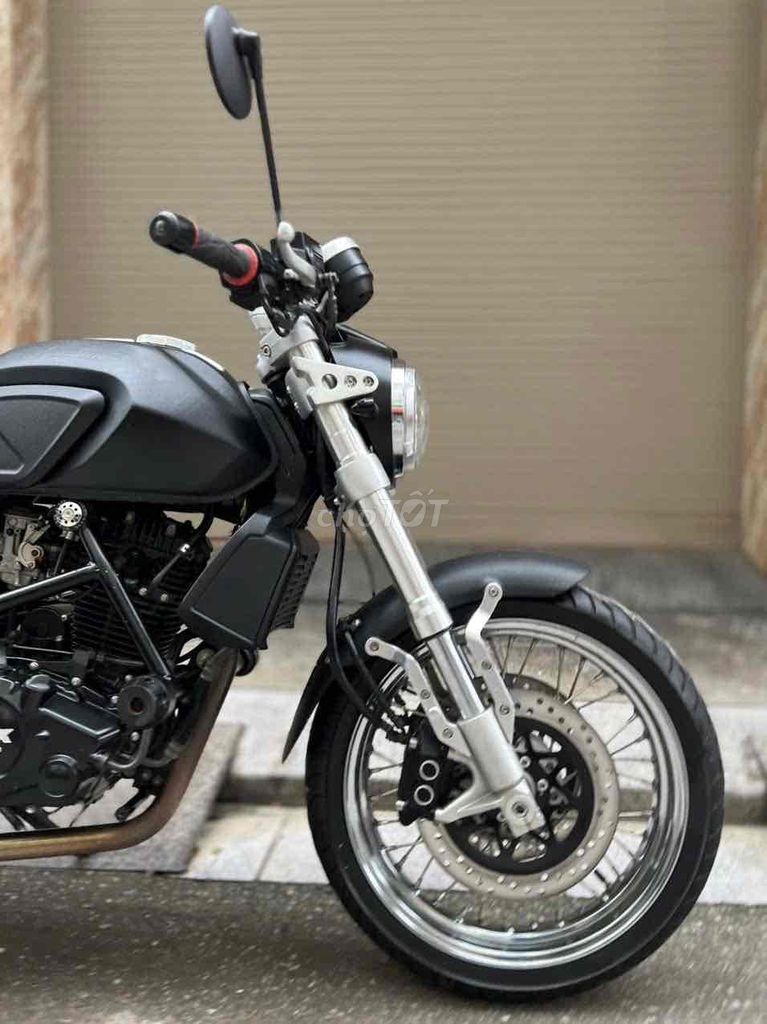 GPX Genteleman 200cc xe đẹp chất tuyệt vời classic. Mua bán Xe máy tại Quận Cầu Giấy Hà Nội được đăng bởi Tong motor xe may hình 3