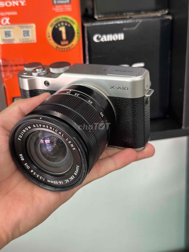 Máy ảnh Fujifilm XA10 16-50mm Bạc. Mua bán Máy ảnh, Máy quay tại Quận Thanh Khê Đà Nẵng được đăng bởi Lê Văn Thống hình 1