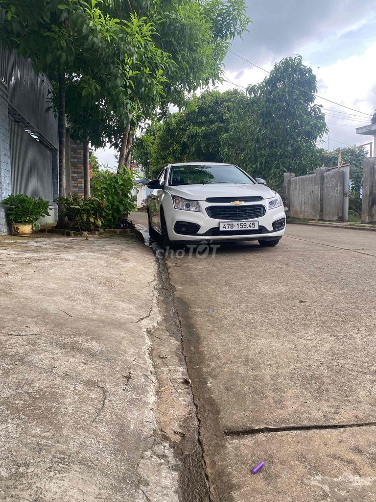 Chevrolet Cruze 2016 LT 1.6 MT - 60000 km. Mua bán Ô tô tại Thành phố Buôn Ma Thuột Đắk Lắk được đăng bởi Hoang Hung hình 9