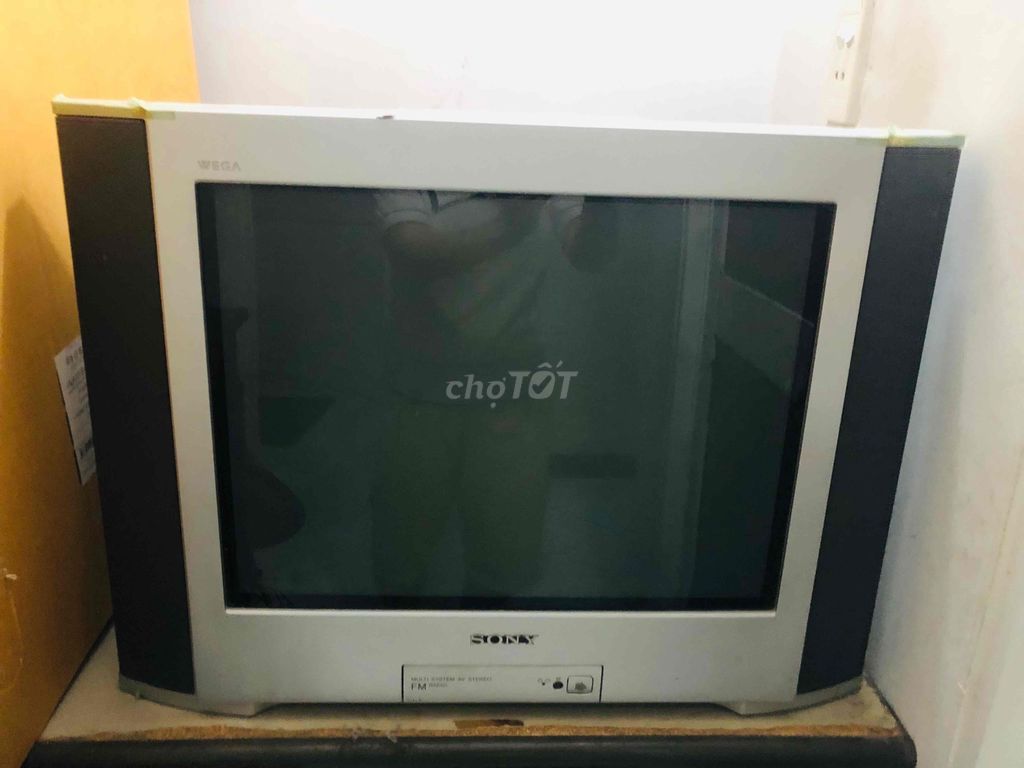 Tivi Sony Wega 21 inch Xám. Mua bán Tivi, Âm thanh tại Quận 10 Tp Hồ Chí Minh được đăng bởi Nhung Trần hình 1