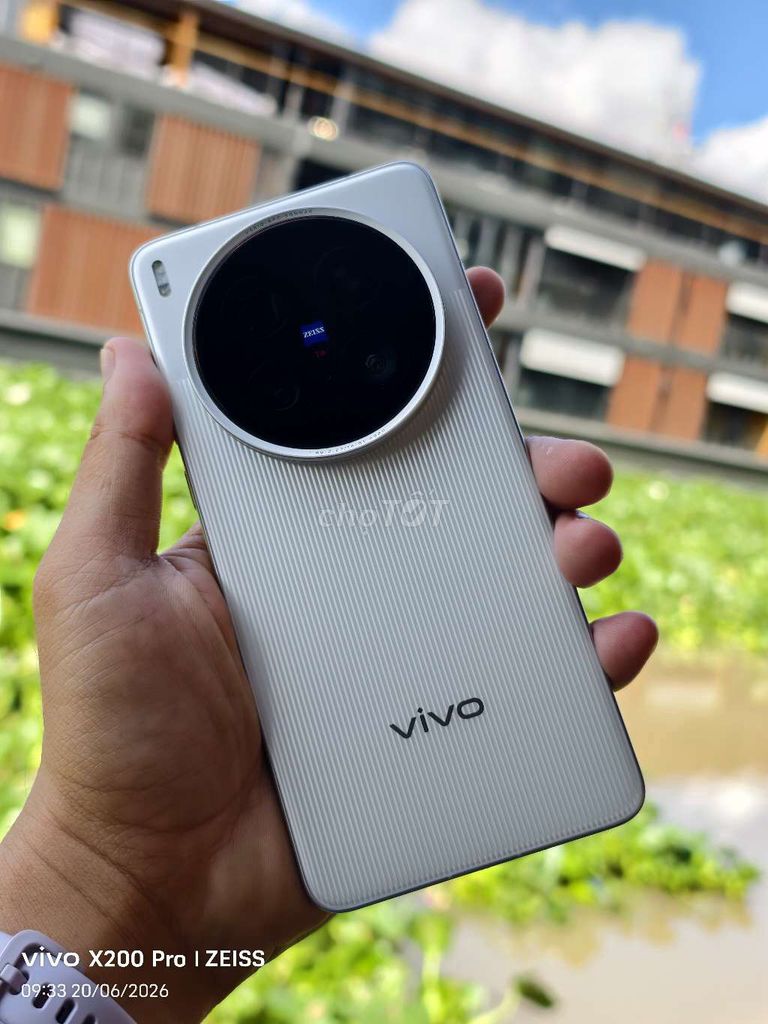 Vivo X200 Ultra 16GB/512GB Bạc. Mua bán Điện thoại tại Thành phố Mỹ Tho Tiền Giang được đăng bởi Tony Nguyen hình 1
