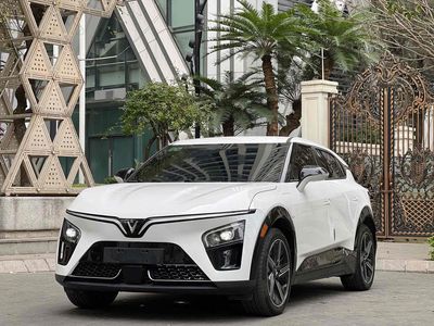 VinFast VF7 2025 S. Mua bán Ô tô tại Quận 12 Tp Hồ Chí Minh được đăng bởi VINFAST QUẬN 12