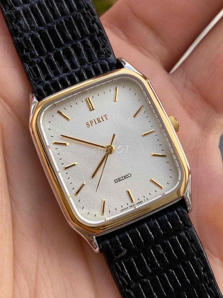 Seiko vuông bản trắng đẹp hoàn hảo