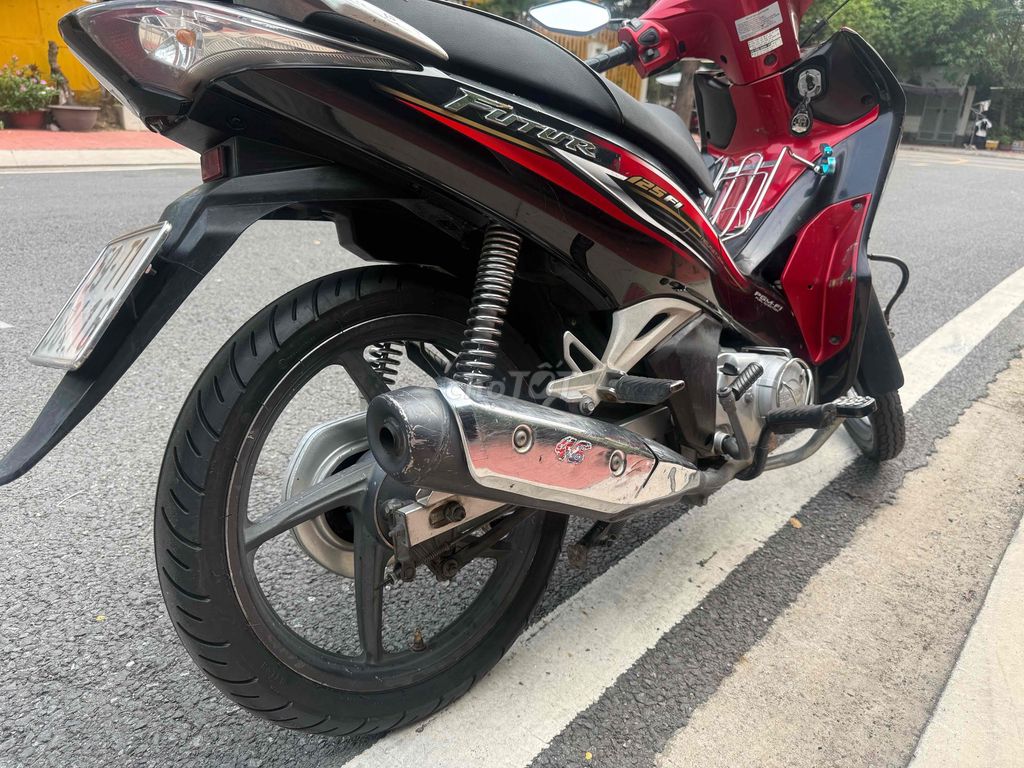 Honda Future 125i Sport Черно-красный