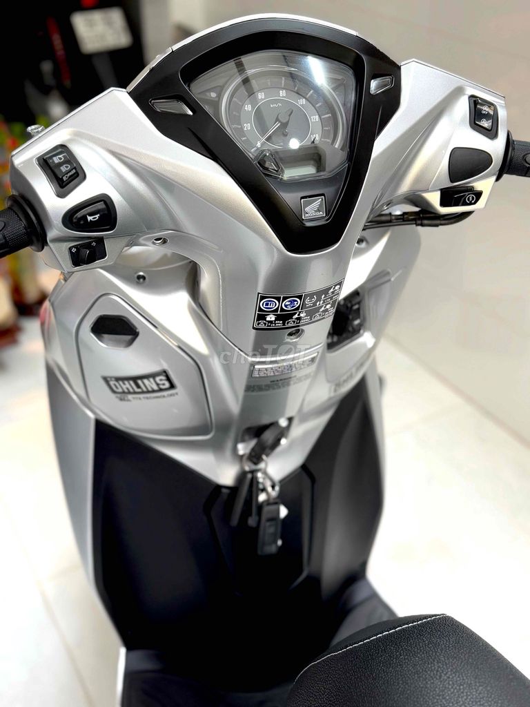 LEAD 125 4VAL mẫu 2023 1chủ siêu ít đi5000km mới99. Mua bán Xe máy tại Quận 11 Tp Hồ Chí Minh được đăng bởi CỬA HÀNG CHUYÊN GÓP NỢ XẤU hình 4