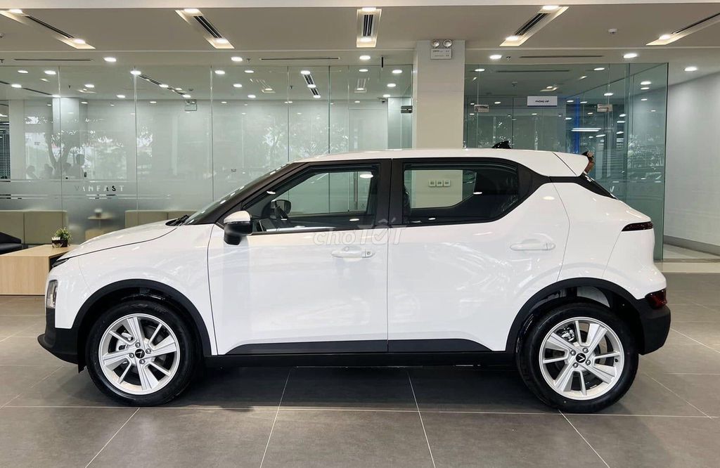 VF5  TRẢ TRƯỚC 0Đ- BAO NỢ XẤU- ĐỦ MÀU. Mua bán Ô tô tại Quận Tân Bình Tp Hồ Chí Minh được đăng bởi VinFast Miền Nam hình 5