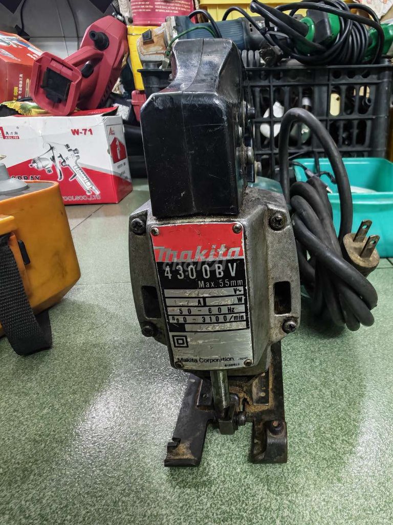 Cưa lọng Makita 4300BV điện 220V đã qua sử dụng. Mua bán Đồ chuyên dụng, Giống nuôi trồng tại Quận 3 Tp Hồ Chí Minh được đăng bởi Phù Du hình 1