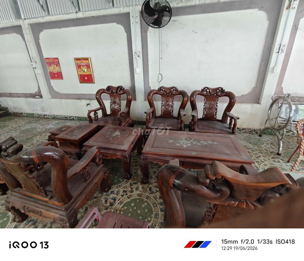 Bộ bàn ghế Gỗ căm xe có thương lượng.. Mua bán Bàn ghế tại Thành phố Tây Ninh Tây Ninh được đăng bởi Nguyễn Thành Phú hình 1