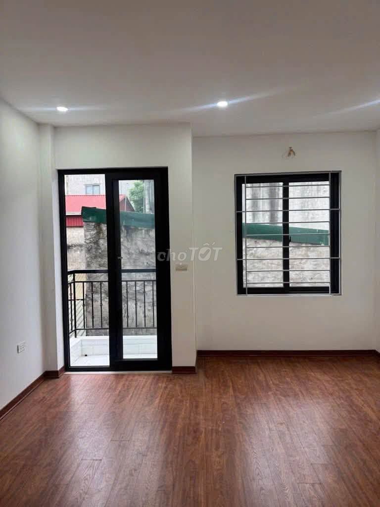 5-этажный дом в Нгок Хосе, 40 м², 4 спальни, цена более 5 миллиардов