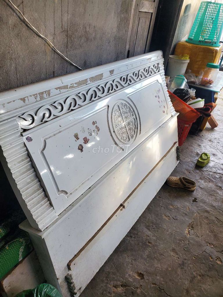 Giường 1.8m x 2m Trắng. Mua bán Giường, chăn ga gối nệm tại Thành phố Phan Thiết Bình Thuận được đăng bởi Han hình 1