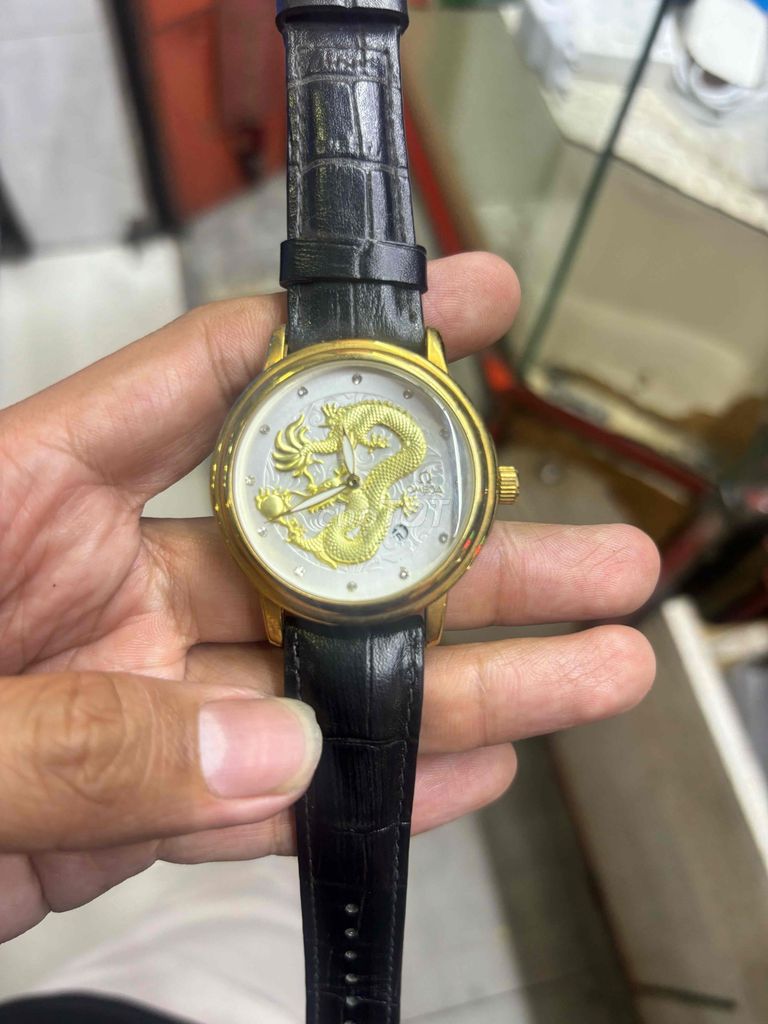 Đồng hồ đeo tay Nam Da Mặt rồng. Mua bán Đồng hồ tại Quận 10 Tp Hồ Chí Minh được đăng bởi Bi  hình 1