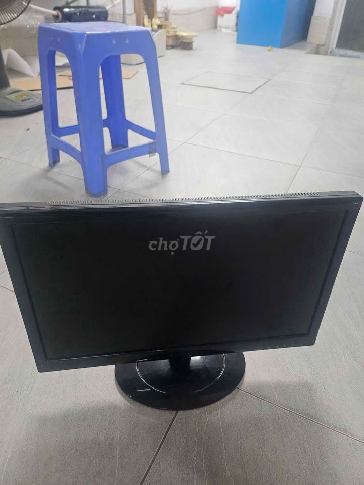 Màn hình HKC 19 inch Đen. Mua bán Phụ kiện (Màn hình, Chuột...) tại Huyện Thanh Trì Hà Nội được đăng bởi Thanh Hải PC new Hà Nội hình 1