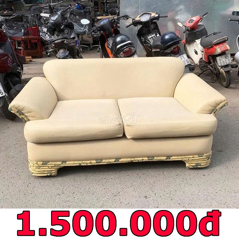 Sofa 2 Chỗ Đệm Bọc Sofa Kem Còn Mới 90%. Mua bán Bàn ghế tại Quận 8 Tp Hồ Chí Minh được đăng bởi Thanh lý HD hình 1