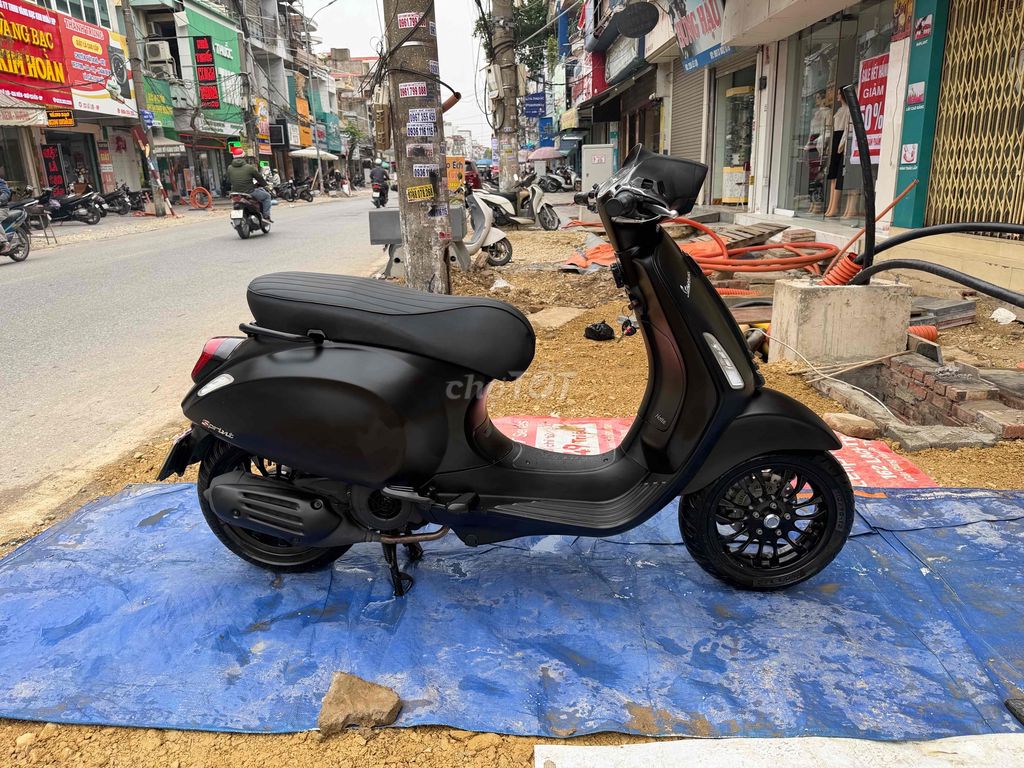 Vespa Sprint Notte ABS máy iget đky 2020. Mua bán Xe máy tại Quận Ngô Quyền Hải Phòng được đăng bởi Dương Vũ hình 2