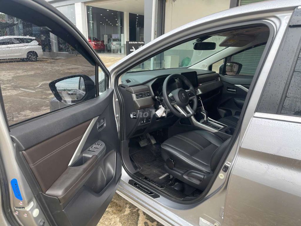 2024 Premium 1.5 AT - 22500 km. Mua bán Ô tô tại Huyện Trảng Bàng Tây Ninh được đăng bởi Huỳnh Thị Anh Thư hình 13