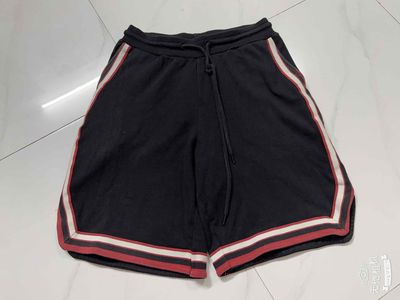 Quần short Unisex ZARA MAN vải thun. Mua bán Quần áo tại Quận Bình Thạnh Tp Hồ Chí Minh được đăng bởi lan anh