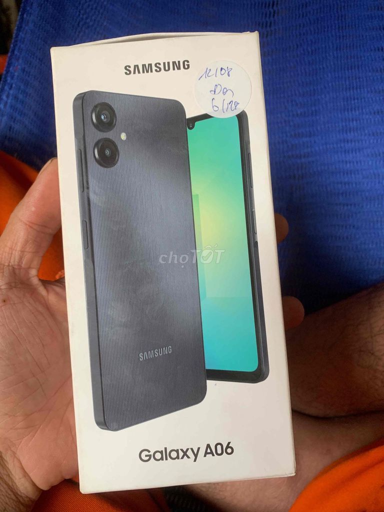 Samsung Galaxy A06  128GB Đen. Mua bán Điện thoại tại Quận Liên Chiểu Đà Nẵng được đăng bởi Nhân hình 1
