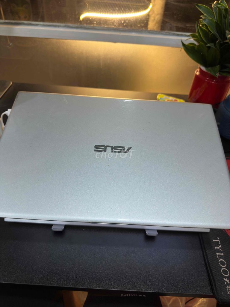 Asus Vivobook i5-10210U 8GB/500GB SSD Bạc 90%. Mua bán Laptop tại Thành phố Thủ Dầu Một Bình Dương được đăng bởi Tâm Vô Vi  hình 1