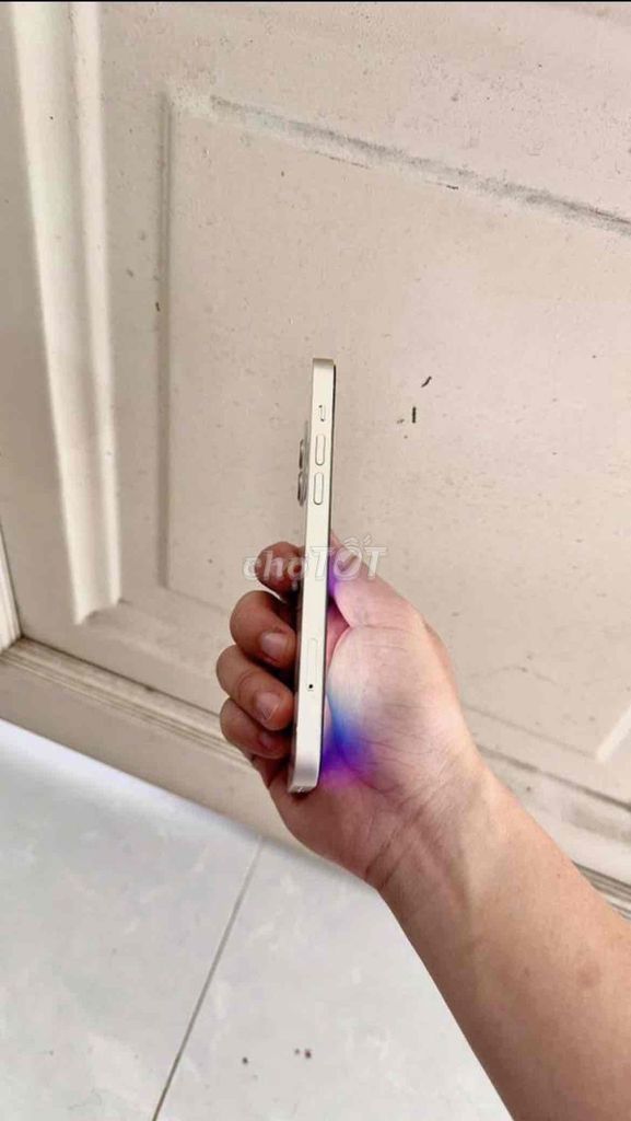 Apple iPhone 12 64GB Trắng. Mua bán Điện thoại tại Thị xã Cai Lậy Tiền Giang được đăng bởi Ngô Nhân Trọng Hữu  hình 1