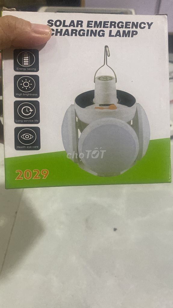 Đèn tích điện 6 cánh