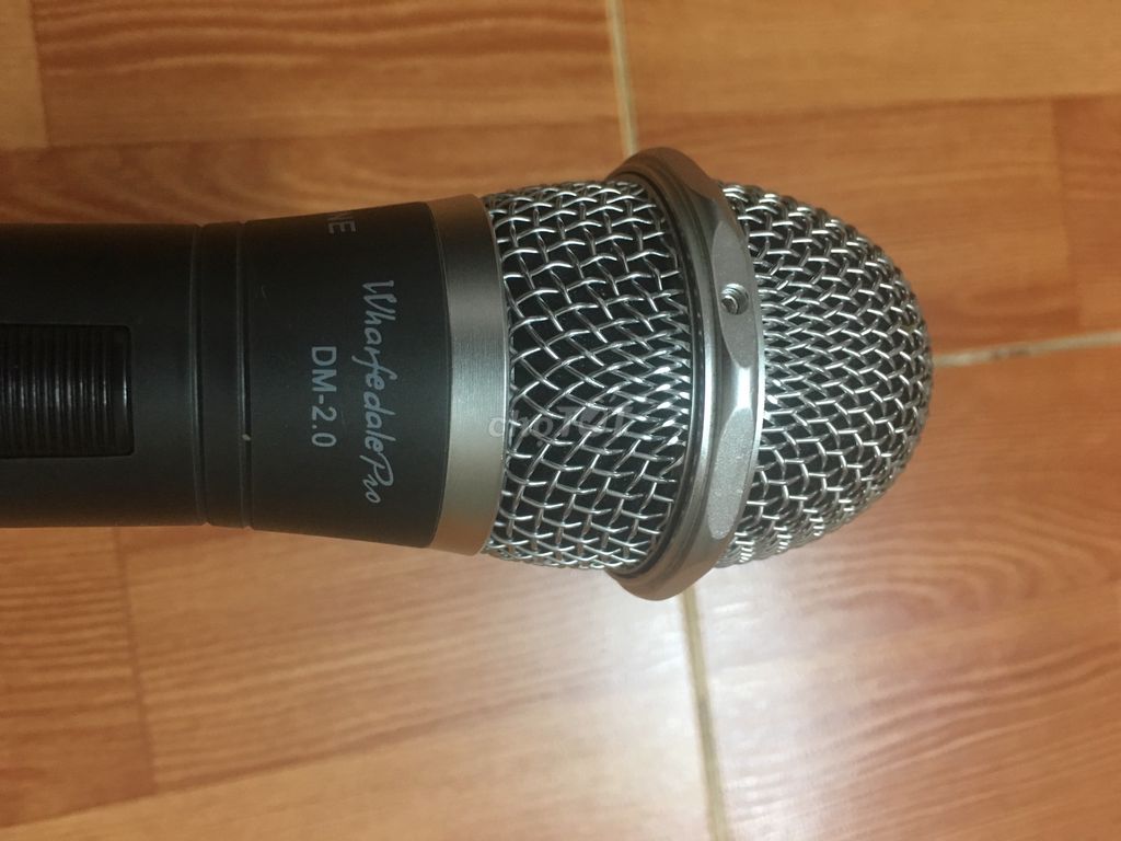 0972408431 - Mic Wharfedale Pro