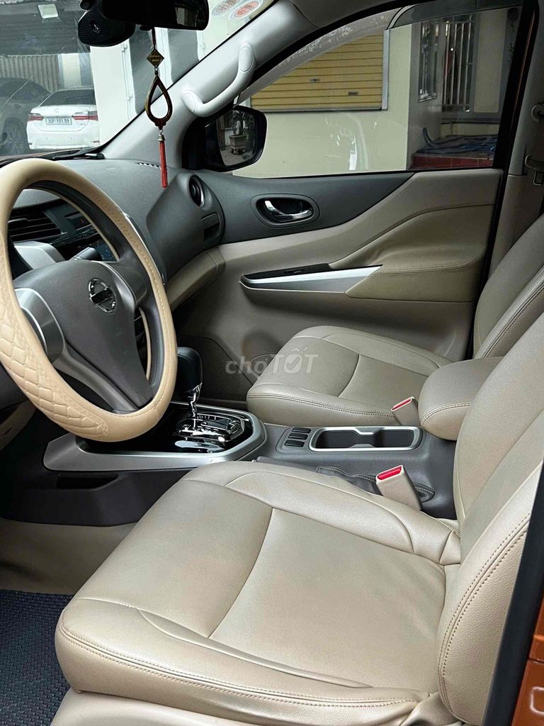 Nissan Navara 2017 EL Premium R - 103000 km. Mua bán Ô tô tại Thành phố Biên Hòa Đồng Nai được đăng bởi Vân Anh hình 12