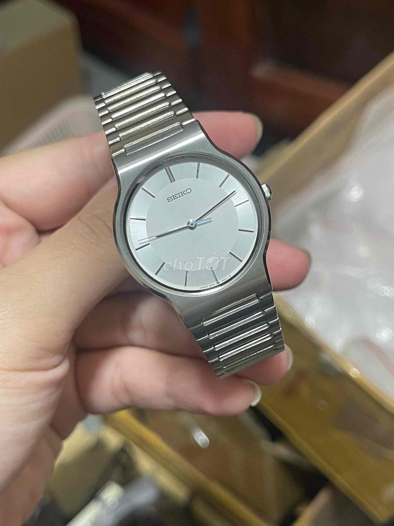 Đồng hồ Seiko nữ. Mua bán Đồng hồ tại Huyện Ninh Giang Hải Dương được đăng bởi ĐỖ THỊ PHƯƠNG hình 1