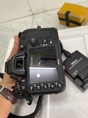 Body  full-frame Nikon D610 rất mới hoàn hảo. Mua bán Máy ảnh, Máy quay tại Quận 12 Tp Hồ Chí Minh được đăng bởi Quyên Phạm