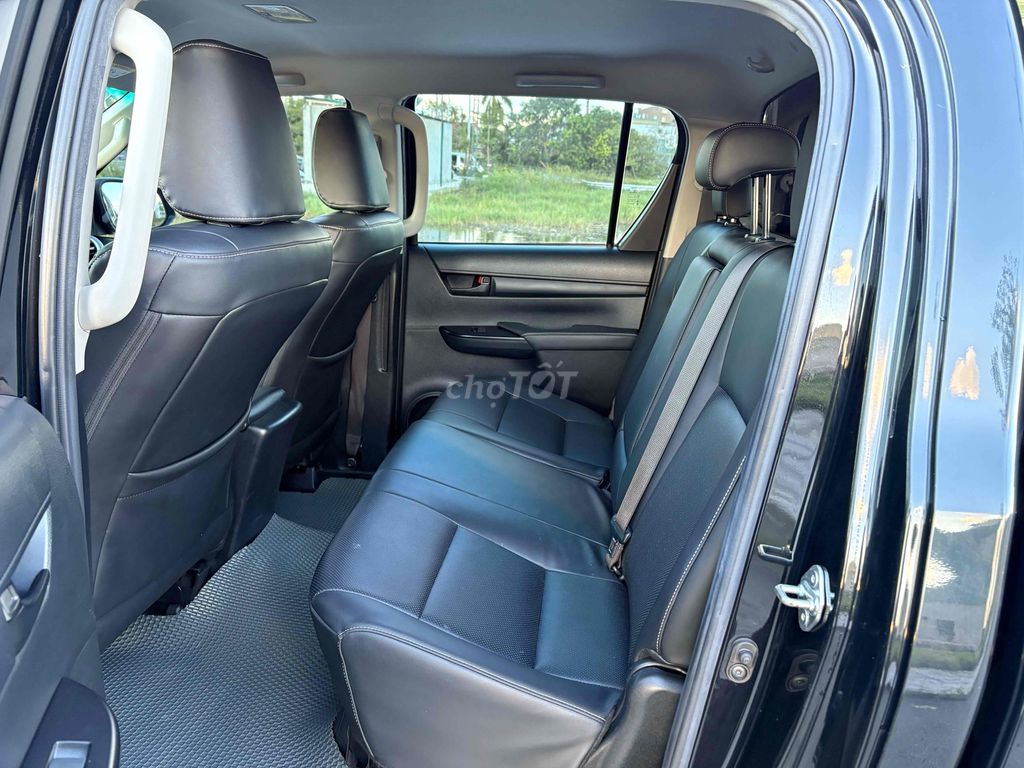Toyota Hilux 2021 2.4E 4x2 AT - 75000 km. Mua bán Ô tô tại Thành phố Hà Tĩnh Hà Tĩnh được đăng bởi Vĩnh Trung hình 9
