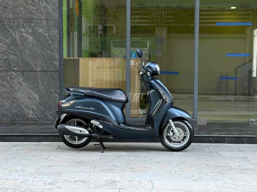 Yamaha Grande 125 2019 Bản đặc biệt xanh nhám. Mua bán Xe máy tại Quận Ba Đình Hà Nội được đăng bởi Xe Máy Nam Thi hình 5