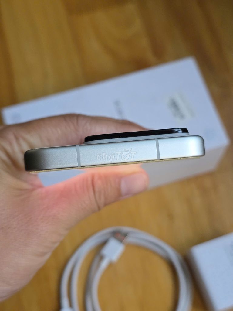 Xiaomi Mi 15 256GB Trắng 12/256gb đẹp 99% có gl. Mua bán Điện thoại tại Thành phố Thuận An Bình Dương được đăng bởi Lê Anh hình 1