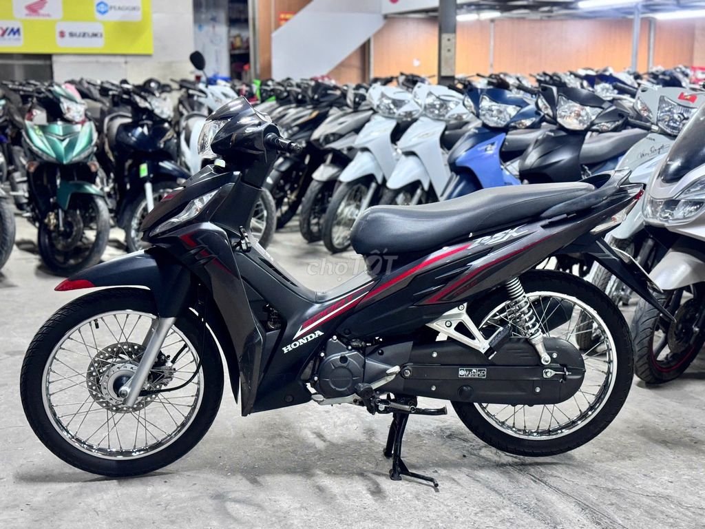 Honda Wave RSX 110 FI 2021 — первый взнос 5 млн