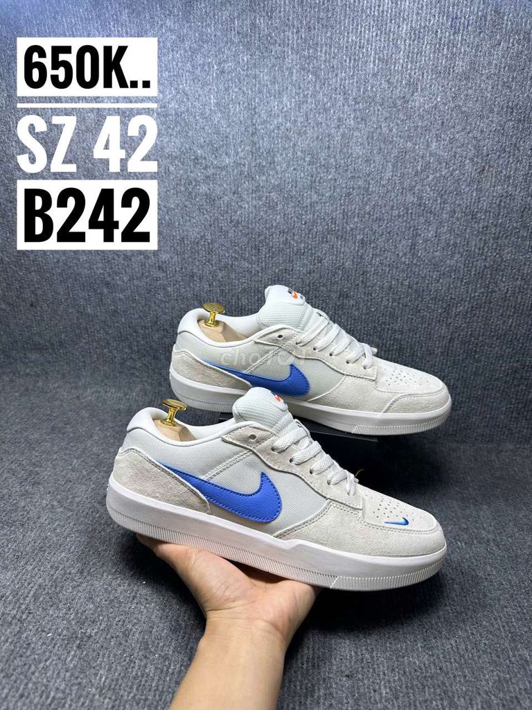 Giày thể thao Nike Nam size 42 Mới 99%. Mua bán Giày dép tại Thành phố Thủ Dầu Một Bình Dương được đăng bởi kellycorde hình 1