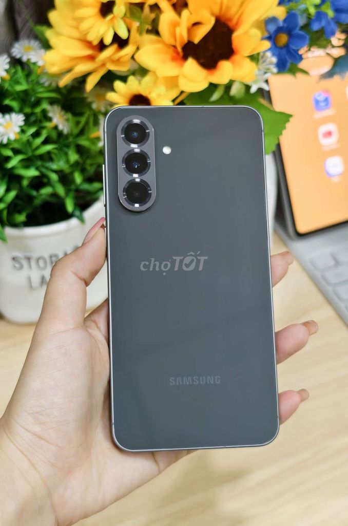 A56 Vn 12/256 máy đẹp. Mua bán Điện thoại tại Quận 10 Tp Hồ Chí Minh được đăng bởi Minh Hy Store hình 1