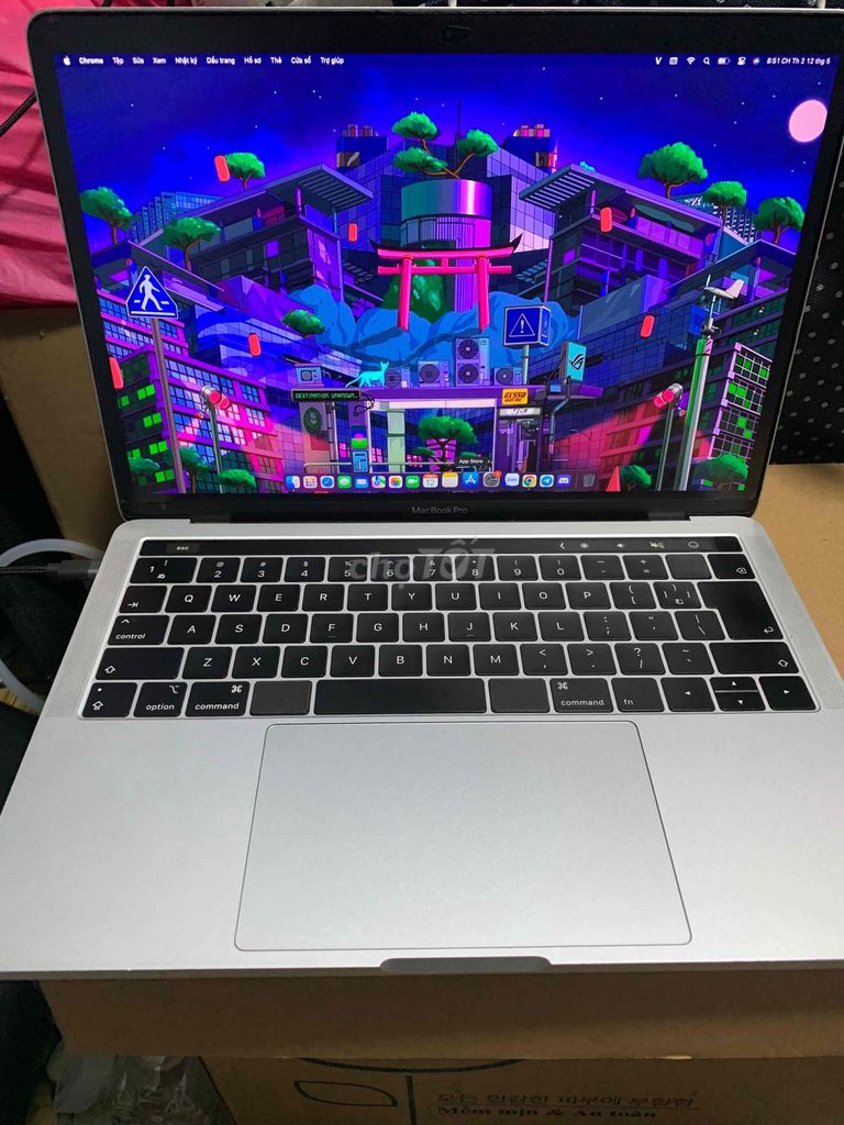 Apple MacBook Pro i5 8GB/256GB Bạc. Mua bán Laptop tại Quận Tân Phú Tp Hồ Chí Minh được đăng bởi nguyen an hình 1