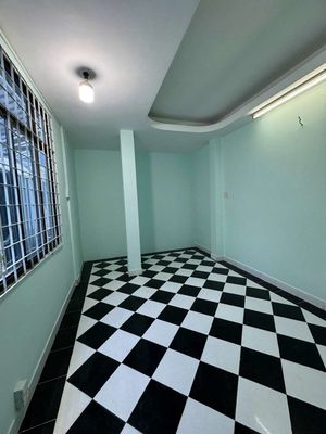 Аренда · 4 комн. · 52 м² · Quận 11, ул. Đường Ông Ích Khiêm