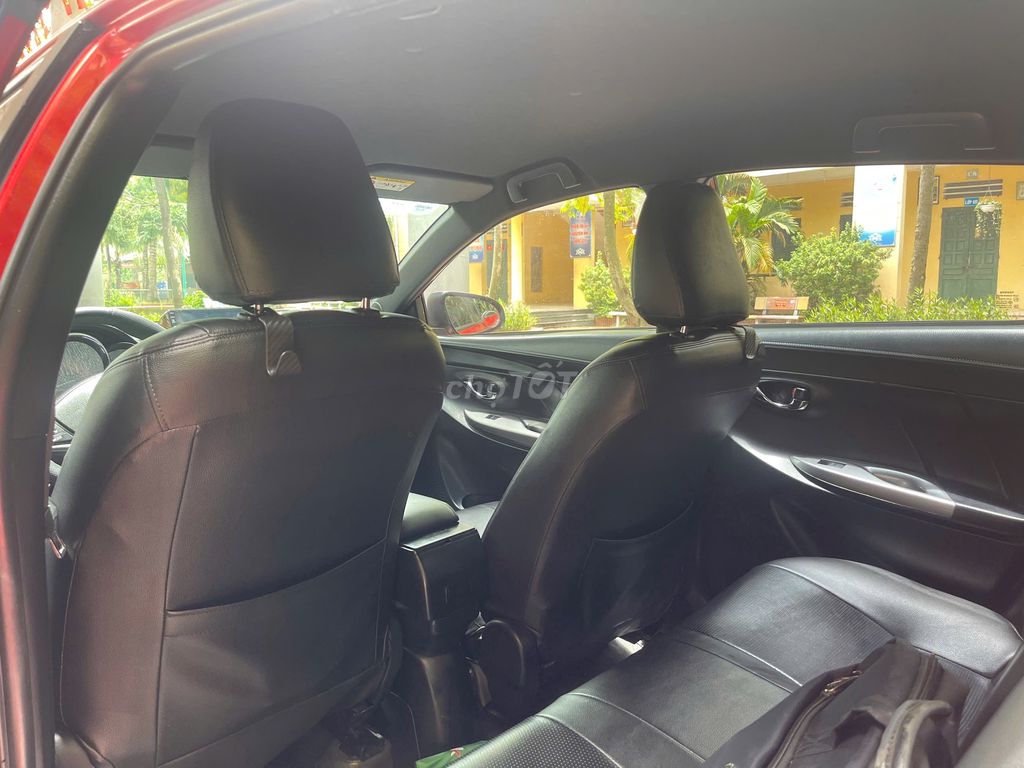 Gia đình cần bán xe Toyota Yarit 1.3G sx 2015