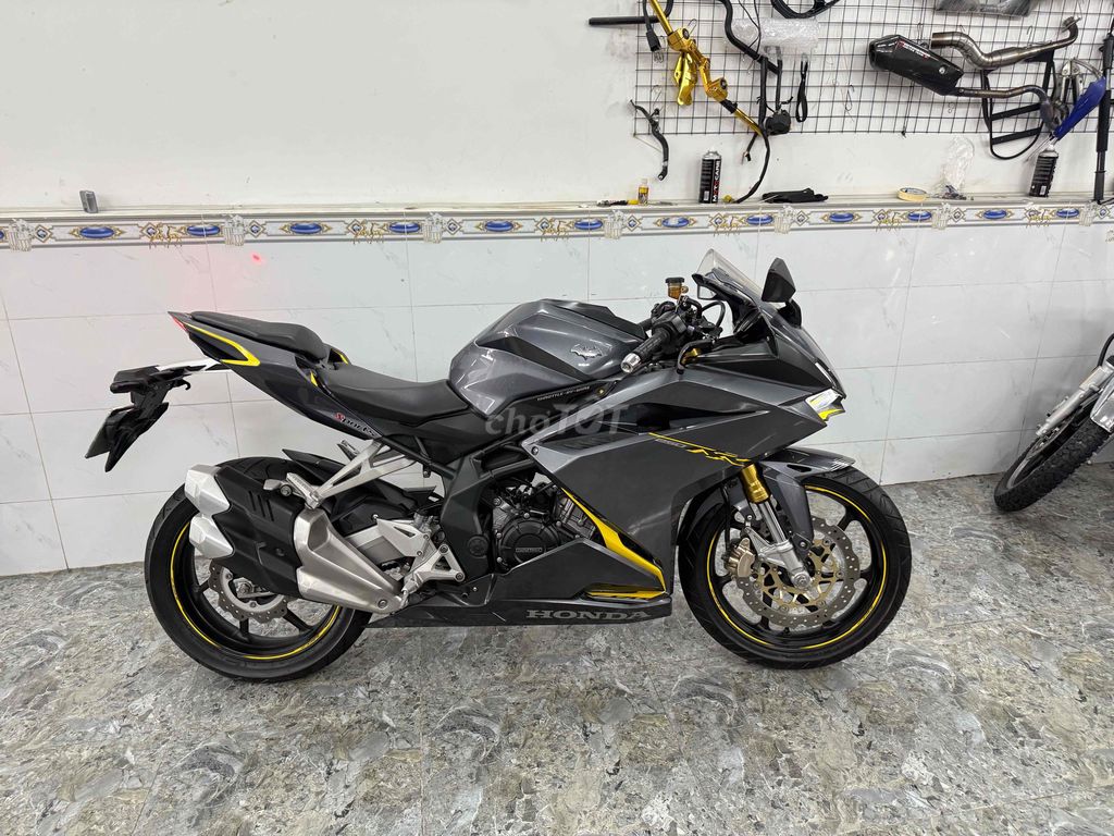Bán HONDA CBR250RR BSSG dk 2019 ODO6k. Mua bán Xe máy tại Thành phố Thủ Đức Tp Hồ Chí Minh được đăng bởi SHOP XE LƯỚT TUẤN DUY MOTOR LINH XUÂN THỦ ĐỨC hình 8