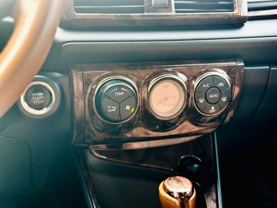 Toyota Yaris 2015 G màu Trắng. Mua bán Ô tô tại Thành phố Pleiku Gia Lai được đăng bởi Kết Nguyễn hình 1