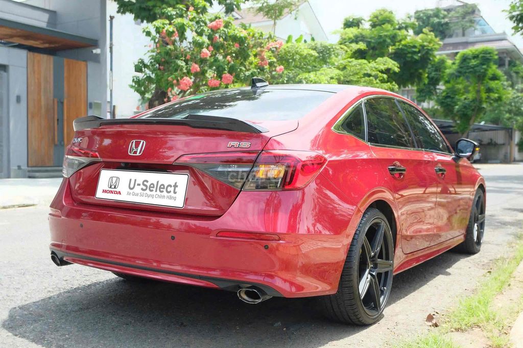 Civic RS Đỏ 2023- 34000 km, Trang bị trên 50 Trieu. Mua bán Ô tô tại Quận 7 Tp Hồ Chí Minh được đăng bởi SHOWROOM HONDA ÔTÔ QUẬN 7 hình 8