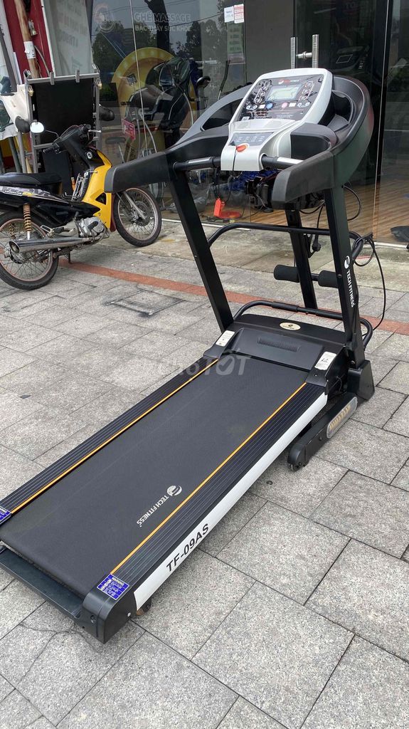 Máy chạy bộ Tech Fitness TF-09AS Gấp gọn Đen. Mua bán Đồ thể thao, Dã ngoại tại Thành phố Thủ Dầu Một Bình Dương được đăng bởi ruby hình 1