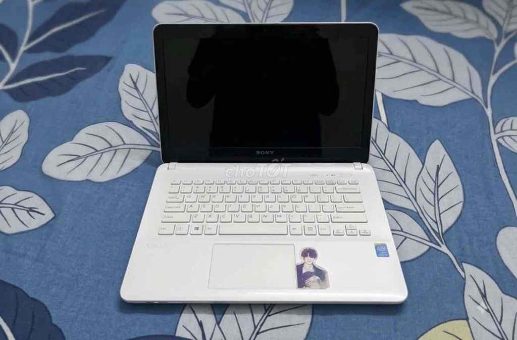 Sony Vaio SVF1431 i5 14 inch 4GB/128GB Trắng. Mua bán Laptop tại Quận Tân Phú Tp Hồ Chí Minh được đăng bởi vy hình 1