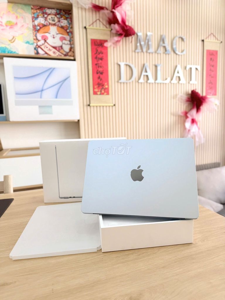 𝐌𝐚𝐜𝐛𝐨𝐨𝐤 𝐀𝐢𝐫 𝐌𝟒 𝟏𝟑” 𝟏𝟔/𝟐𝟓𝟔𝐆 𝐂𝐡𝐢́𝐧𝐡 𝐇𝐚̃𝐧𝐠🇻🇳. Mua bán Laptop tại Thành phố Đà Lạt Lâm Đồng được đăng bởi CÔNG TY TNHH MAC ELITE VIỆT NAM hình 1