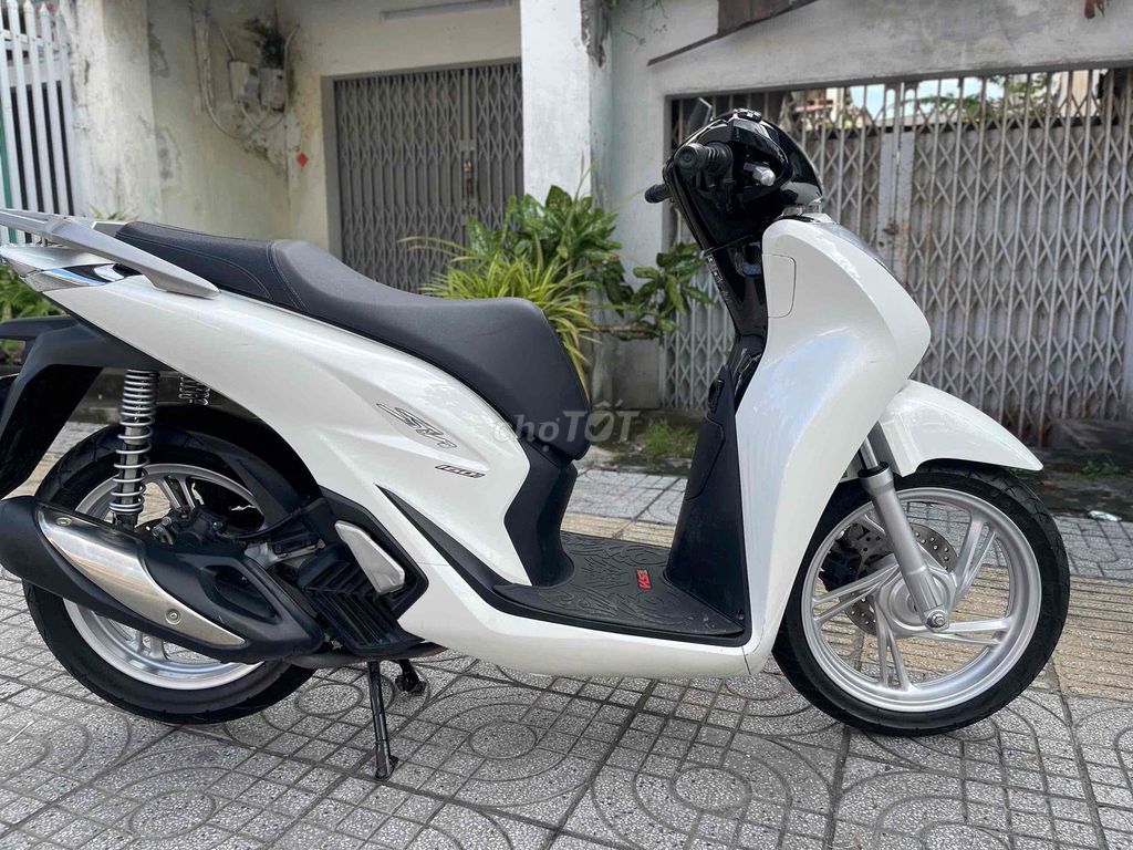 SH 160 ABS Trắng dky 2024 odo lướt 9c. Mua bán Xe máy tại Thành phố Bà Rịa Bà Rịa - Vũng Tàu được đăng bởi Cửa Hàng Xe Máy Anh Luân hình 3