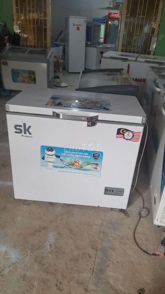 Bán tủ đông suốt sk210l rất đẹp mới 90%