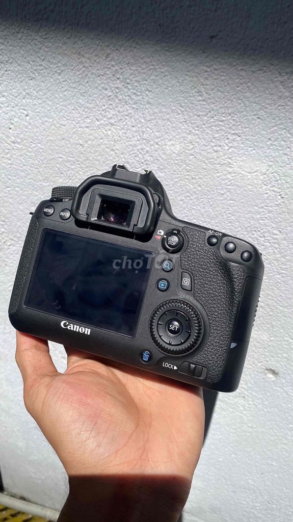 Máy ảnh Canon 6D DSLR Đen. Mua bán Máy ảnh, Máy quay tại Quận Liên Chiểu Đà Nẵng được đăng bởi Nguyễn Văn Thanh Nhã hình 1